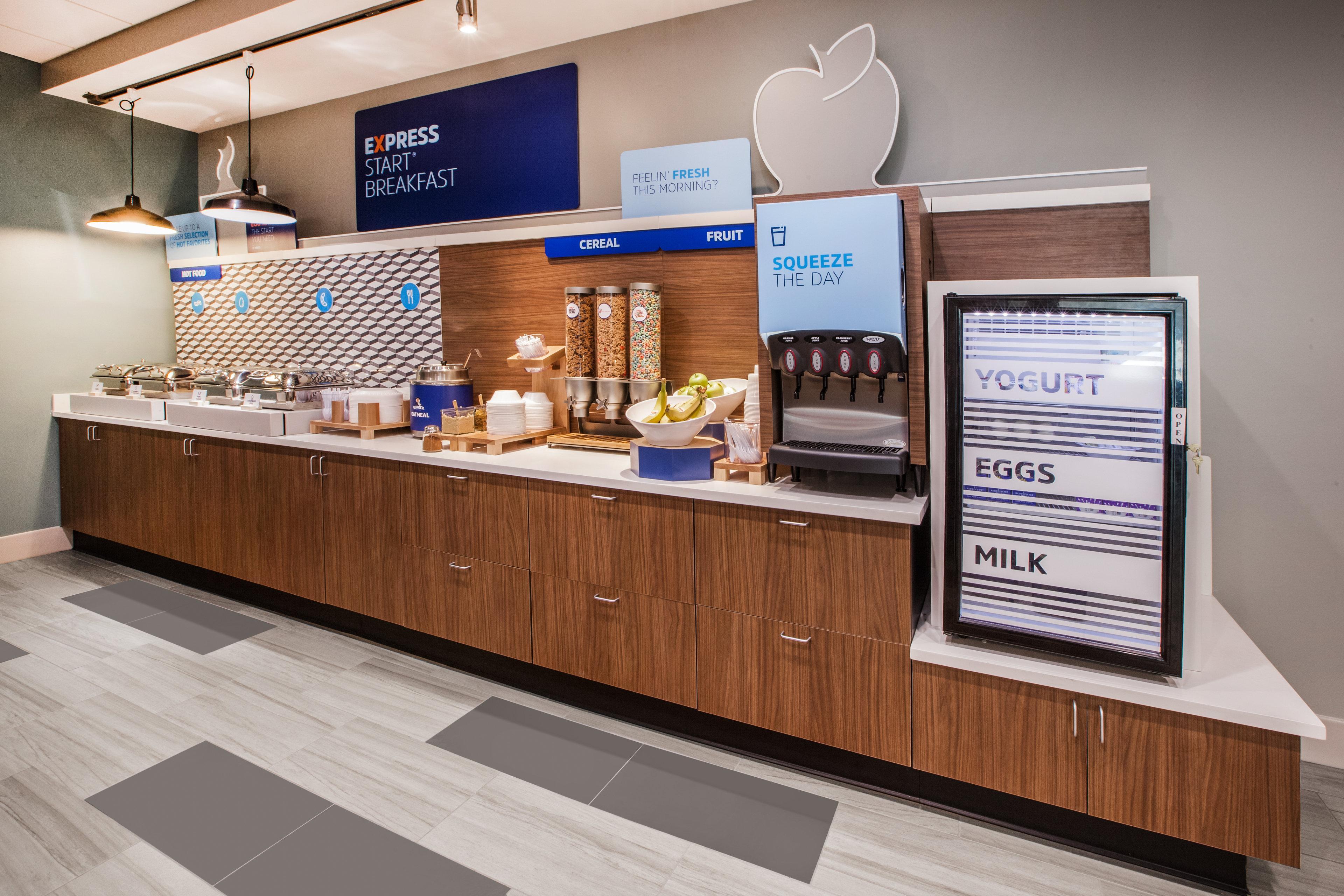 Holiday Inn Express & Suites - Elizabethtown North By Ihg Buitenkant foto
